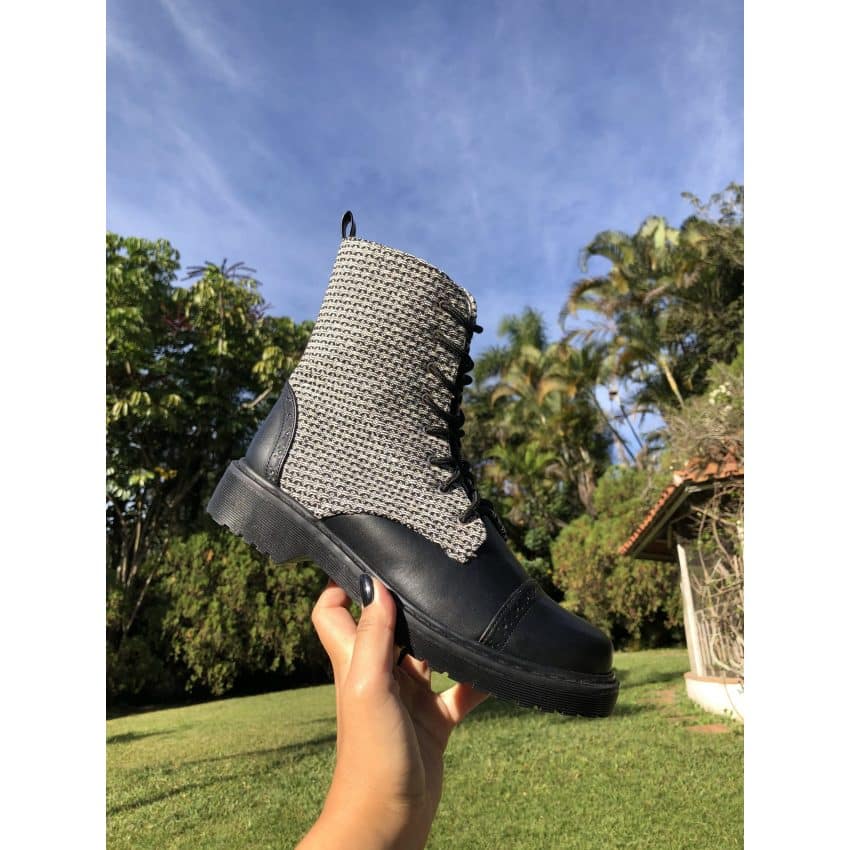 Coturno Aline Preto e Branco